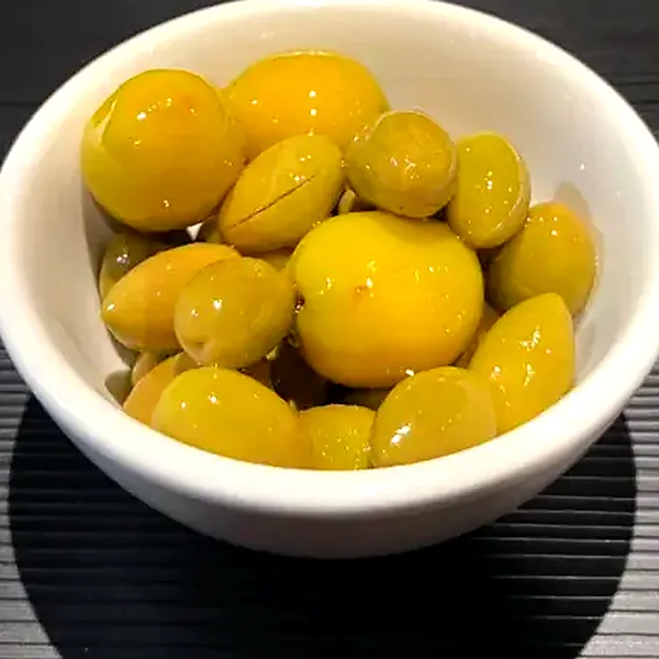 Green olives